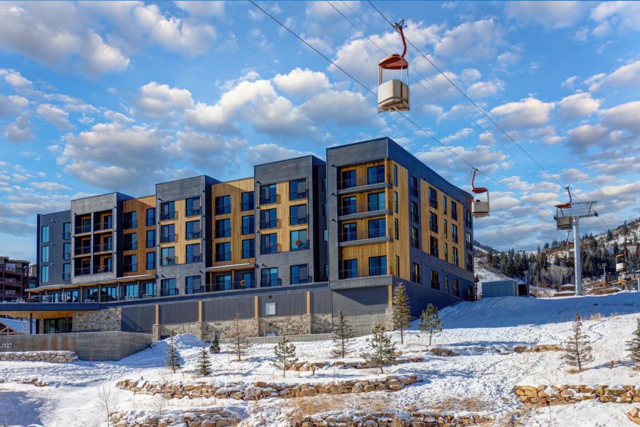 Canyons Village Park City Room photo